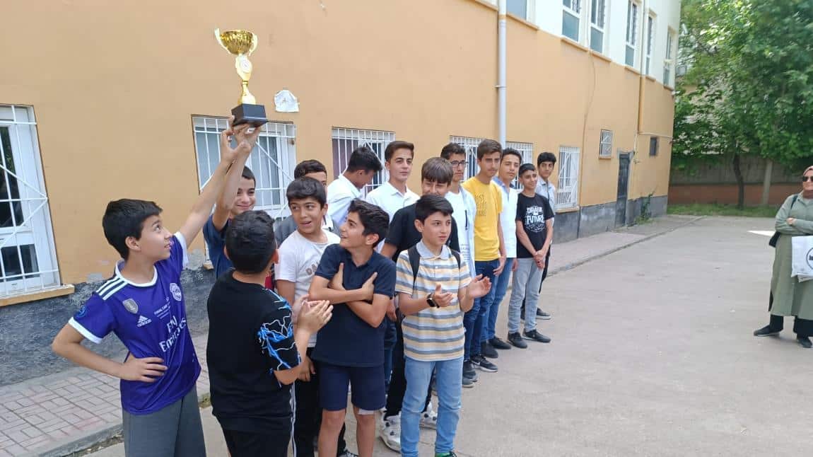 Bismil İlçe Gençlik Spor Müdürlüğü'nün düzenlediği Futbol turnuvası